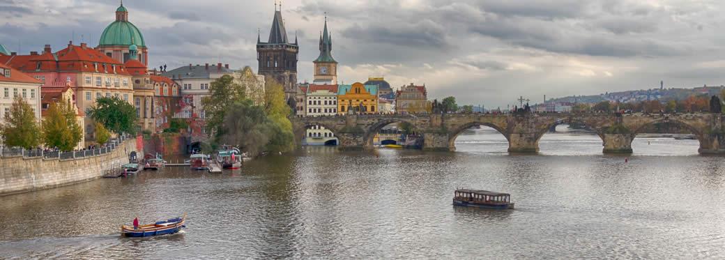 https://www.livingviajando.com/viajes/assets/upload/d2223.jpg